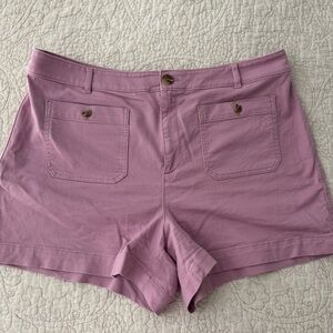 LOFT “The Palmer Shorts” in Lavender